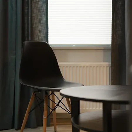 1 Night In - Matejki Aparthotel Poznań