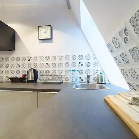 Aparthotel 1 Night In - Matejki Poznań