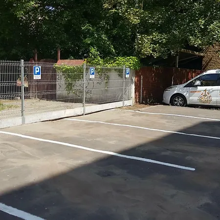 1 Night In - Matejki Poznań