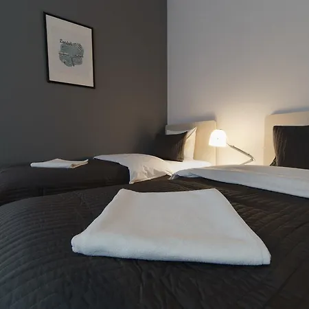 Апарт-отель 1 Night In - Matejki 3*