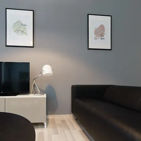 1 Night In - Matejki Апарт-отель